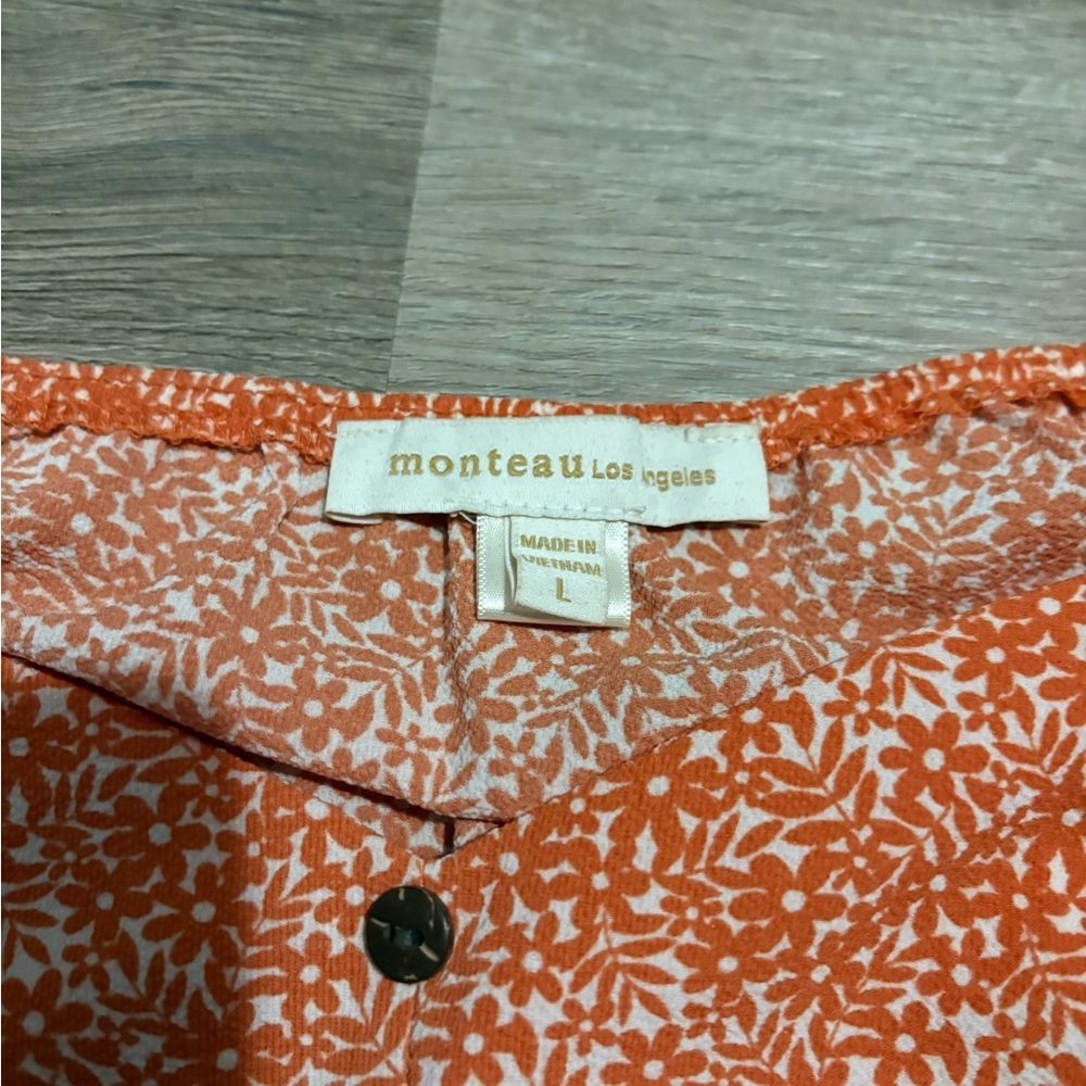 NWOT Monteau Los Angeles Summer Top​​ - Picture 2 of 2